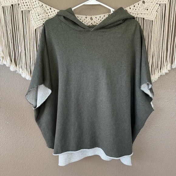 Frank & Eileen Sweaters - FRANK & EILEEN OS Hooded Capelet green Pullover Triple Fleece cotton green